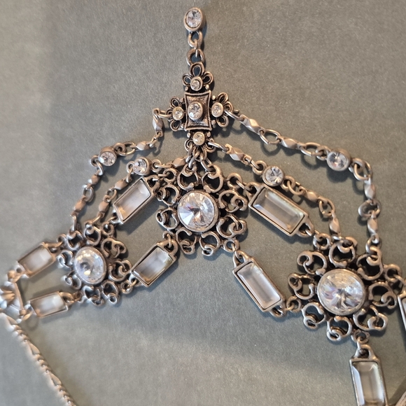 Elegant Silver Women's Necklace - Picture 6 of 7